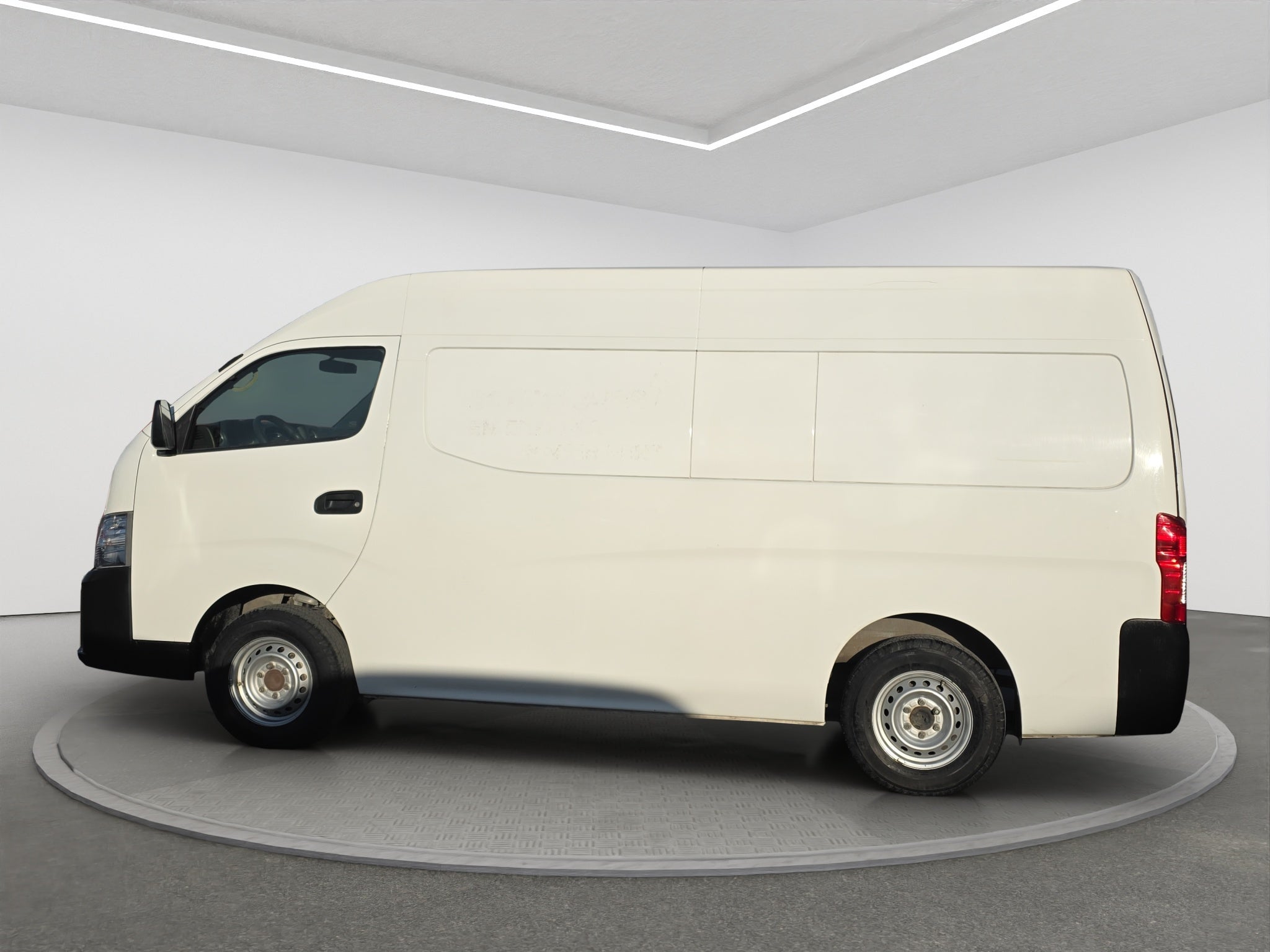 2024 Nissan URVAN 4P AMPLIA L42.5 MAN
