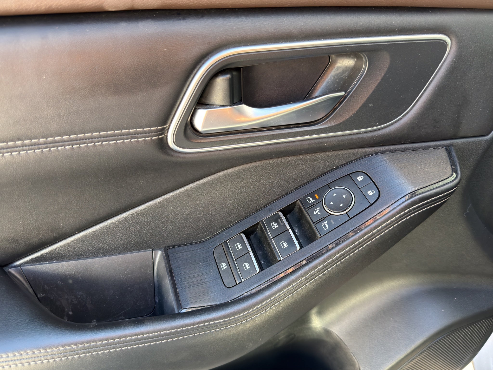 2023 Nissan X-TRAIL 5P PLATINUM E.POWER HEV L31.5 AUT