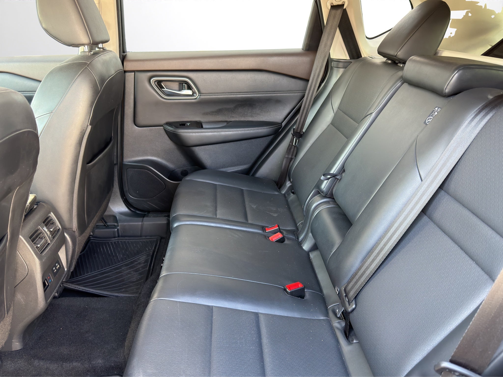 2023 Nissan X-TRAIL 5P PLATINUM E.POWER HEV L31.5 AUT