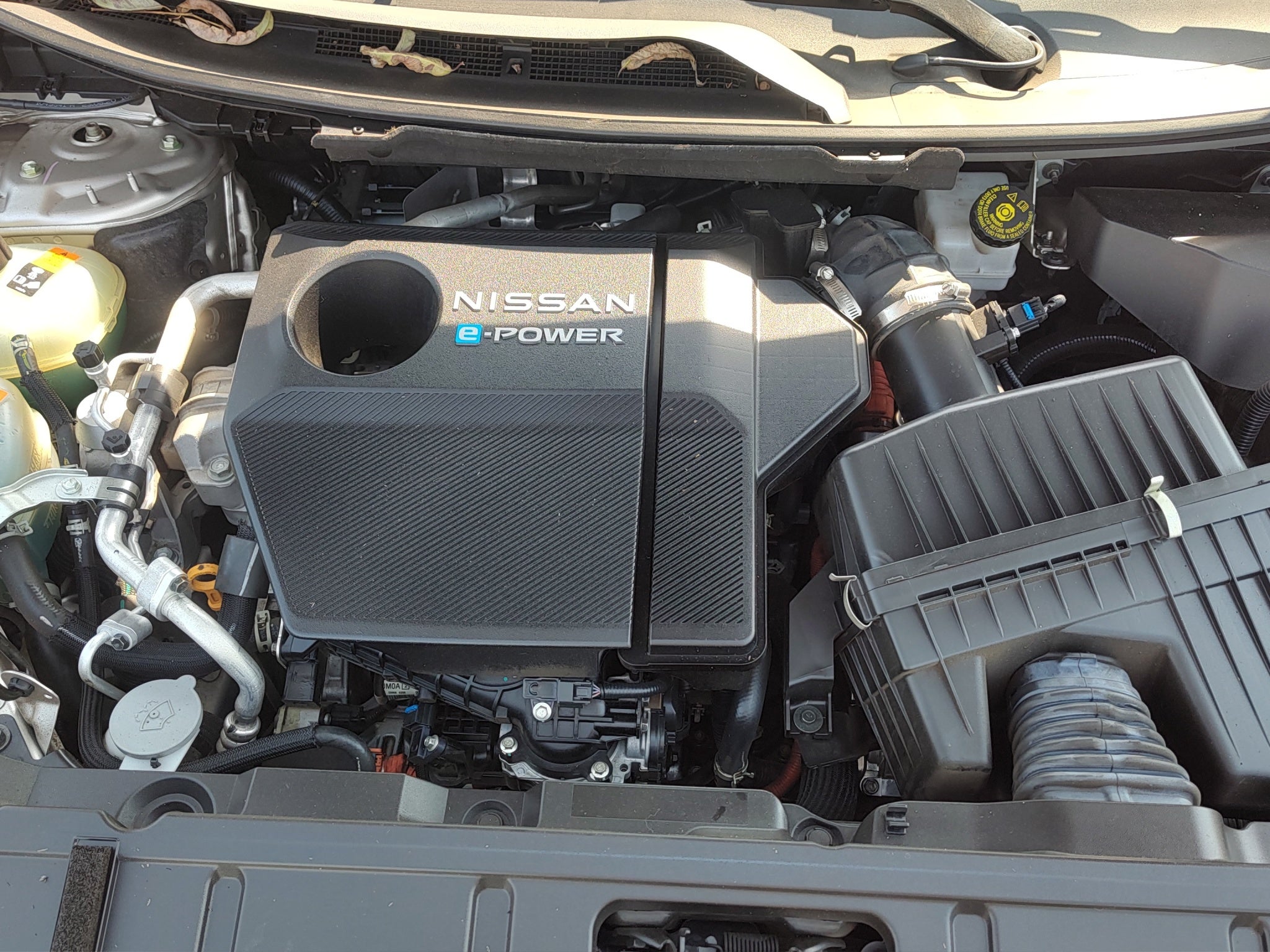 2024 Nissan X-TRAIL 5P PLATINUM E.POWER HEV L31.5 AUT