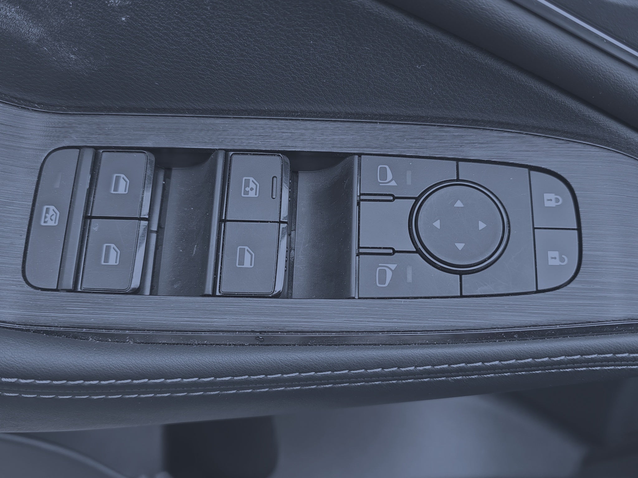 2025 Nissan X-TRAIL 5P PLATINUM E.POWER HEV L31.5 AUT