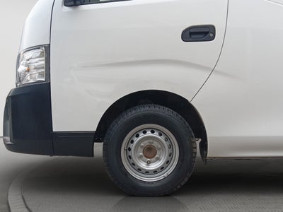 2025 Nissan URVAN 14 PAS