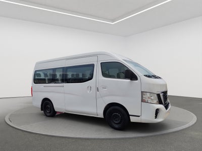 2021 Nissan URVAN 4 PTS AMPLIA TM5 AAC DESEM TRAS 15 PAS