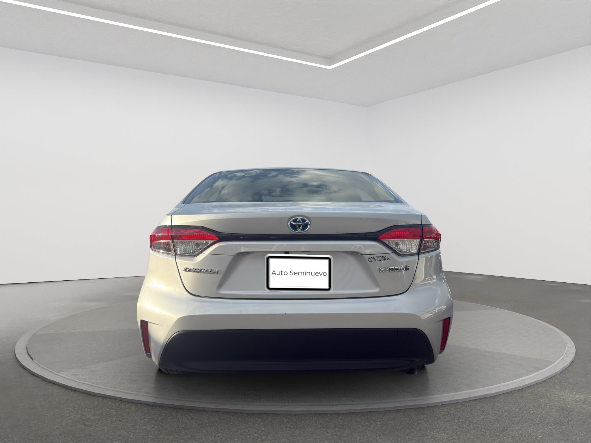 2024 Toyota COROLLA 4P XLE L42.0 AUT