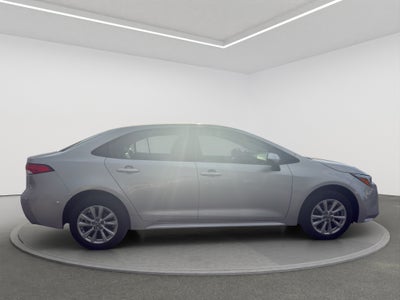 2024 Toyota COROLLA 4P XLE L42.0 AUT