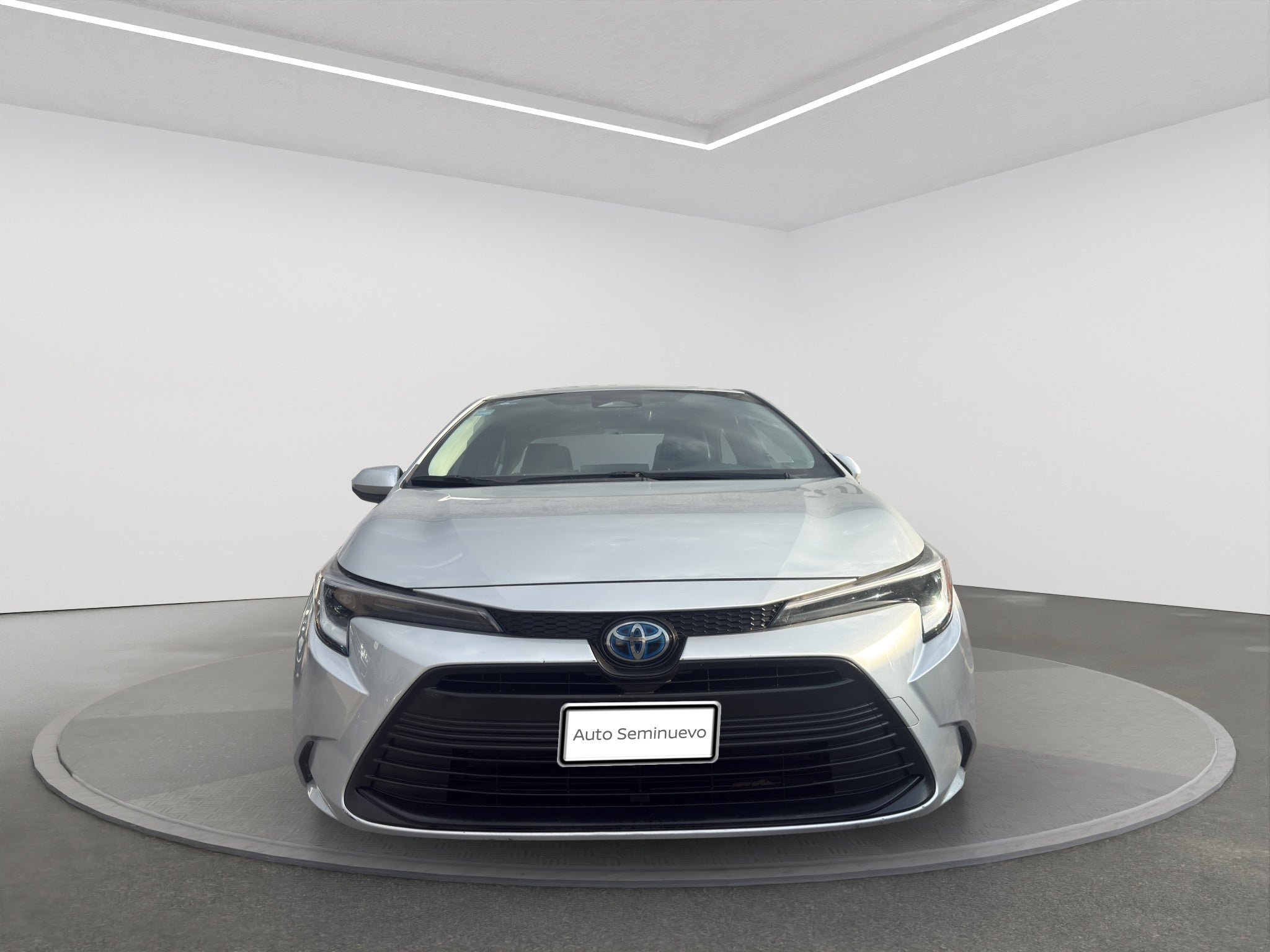 2024 Toyota COROLLA 4P XLE L42.0 AUT
