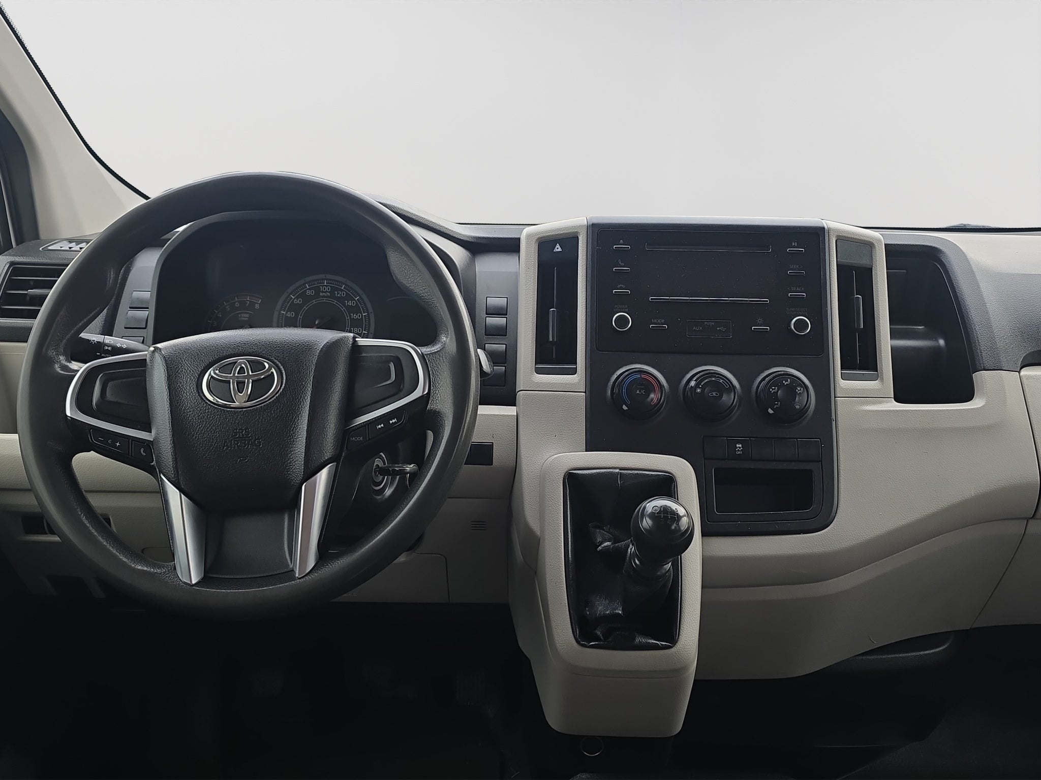 2020 Toyota HIACE 5 PTS DX SUPERLARGA TM5 TOLDO ALTO