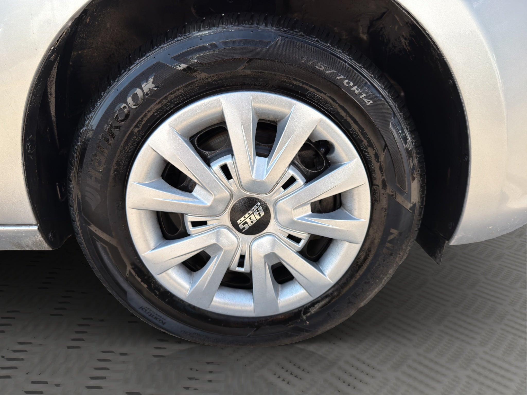 2020 Chevrolet AVEO 4 PTS LS TM5 AAC R-14