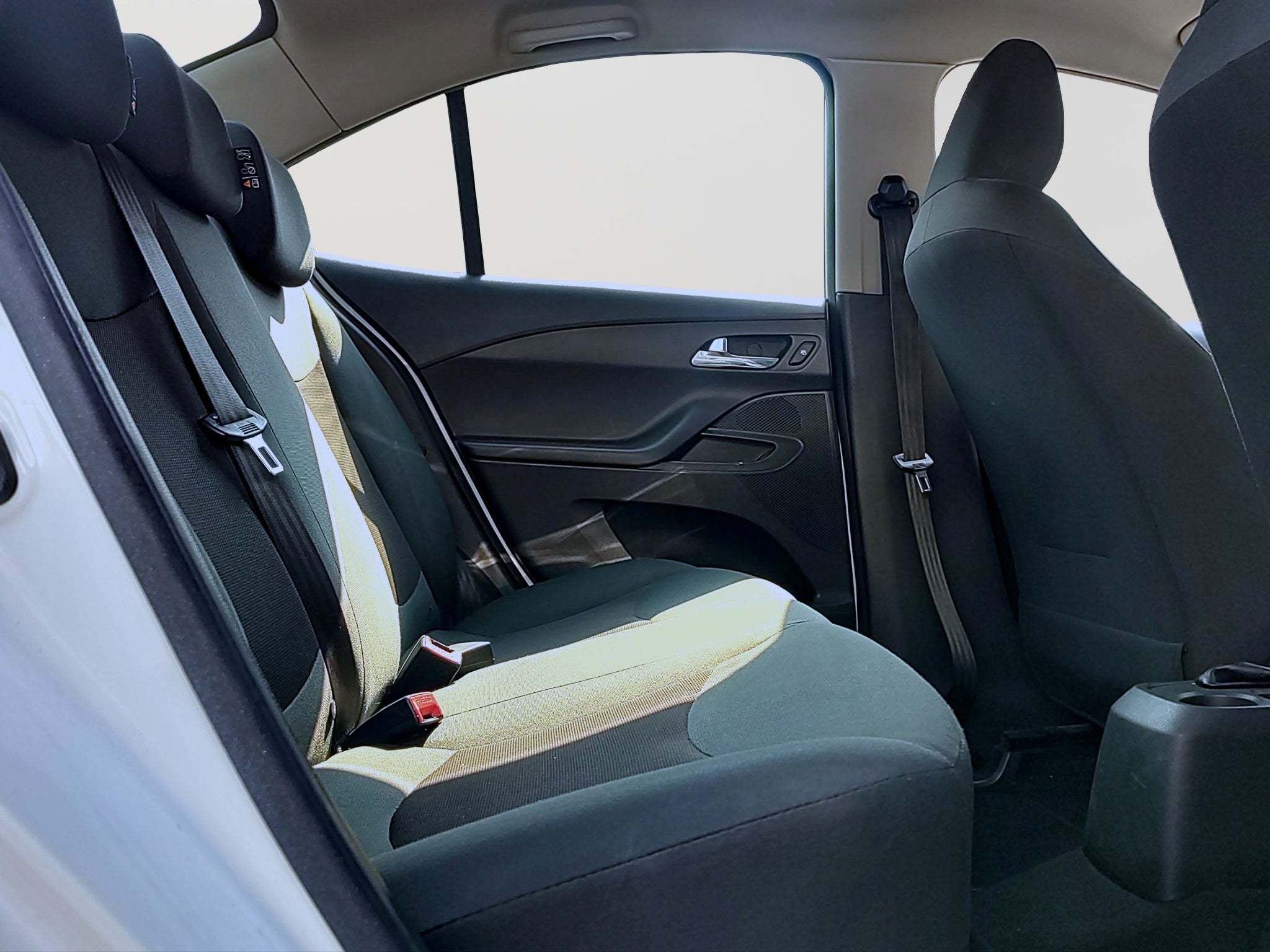 2020 Chevrolet AVEO 4 PTS LS TM5 AAC R-14