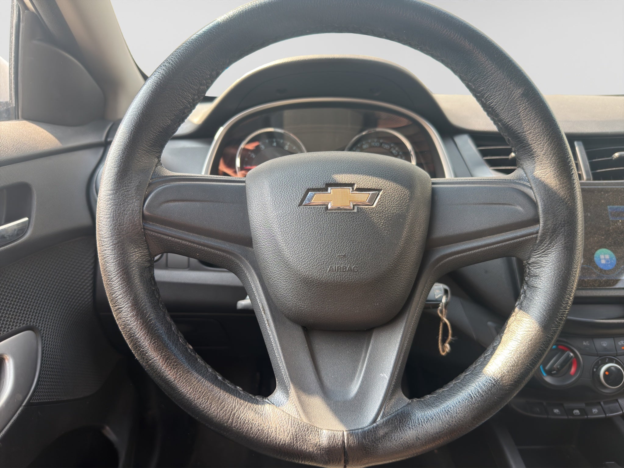 2020 Chevrolet AVEO 4 PTS LS TM5 AAC R-14