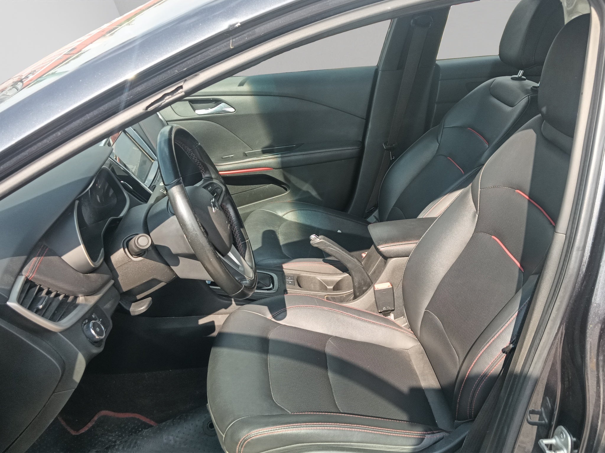 2023 Chevrolet CAVALIER C 4 PTS RS 13T TA AAC VE PIEL RS QC RA-16