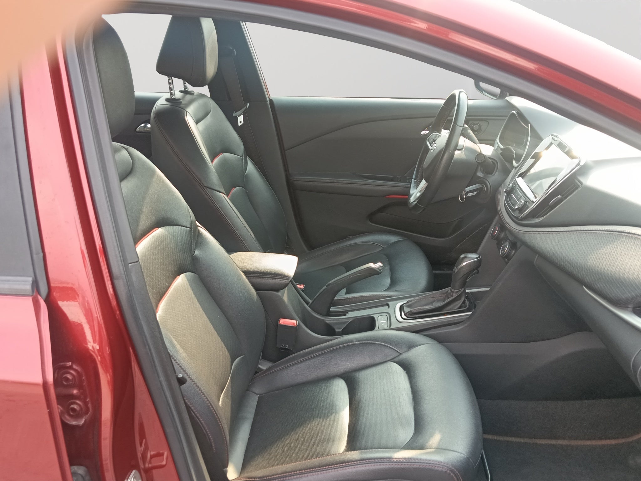 2022 Chevrolet CAVALIER C 4 PTS RS 13T TA AAC VE PIEL QC RA-16