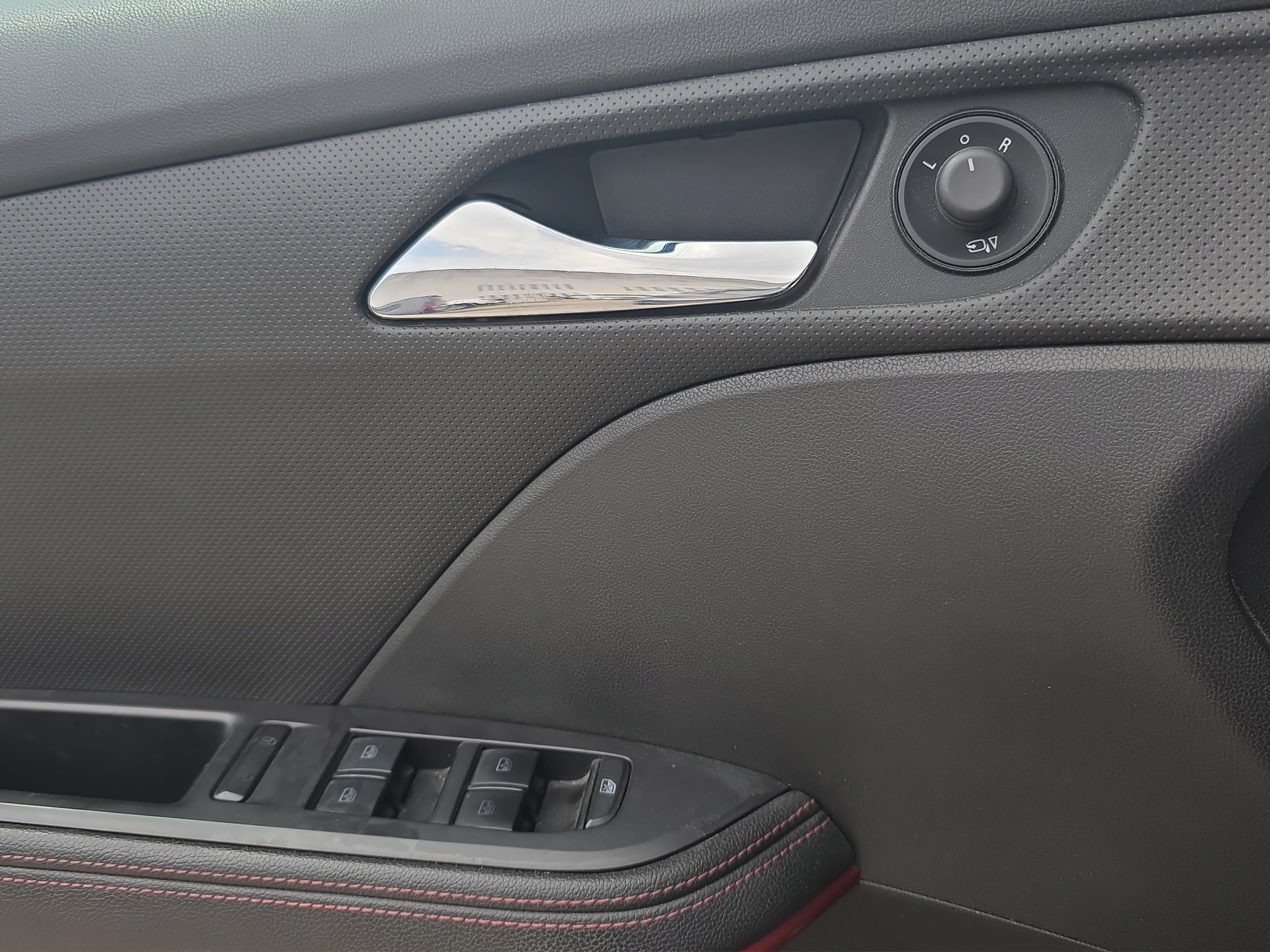 2022 Chevrolet CAVALIER C 4 PTS RS 13T TA AAC VE PIEL QC RA-16