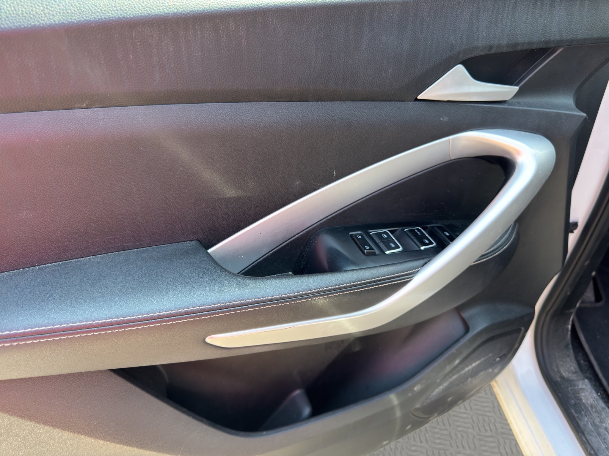 2023 Chevrolet CAPTIVA A 5 PTS LT 15T TA AAC 7 PAS RA-18