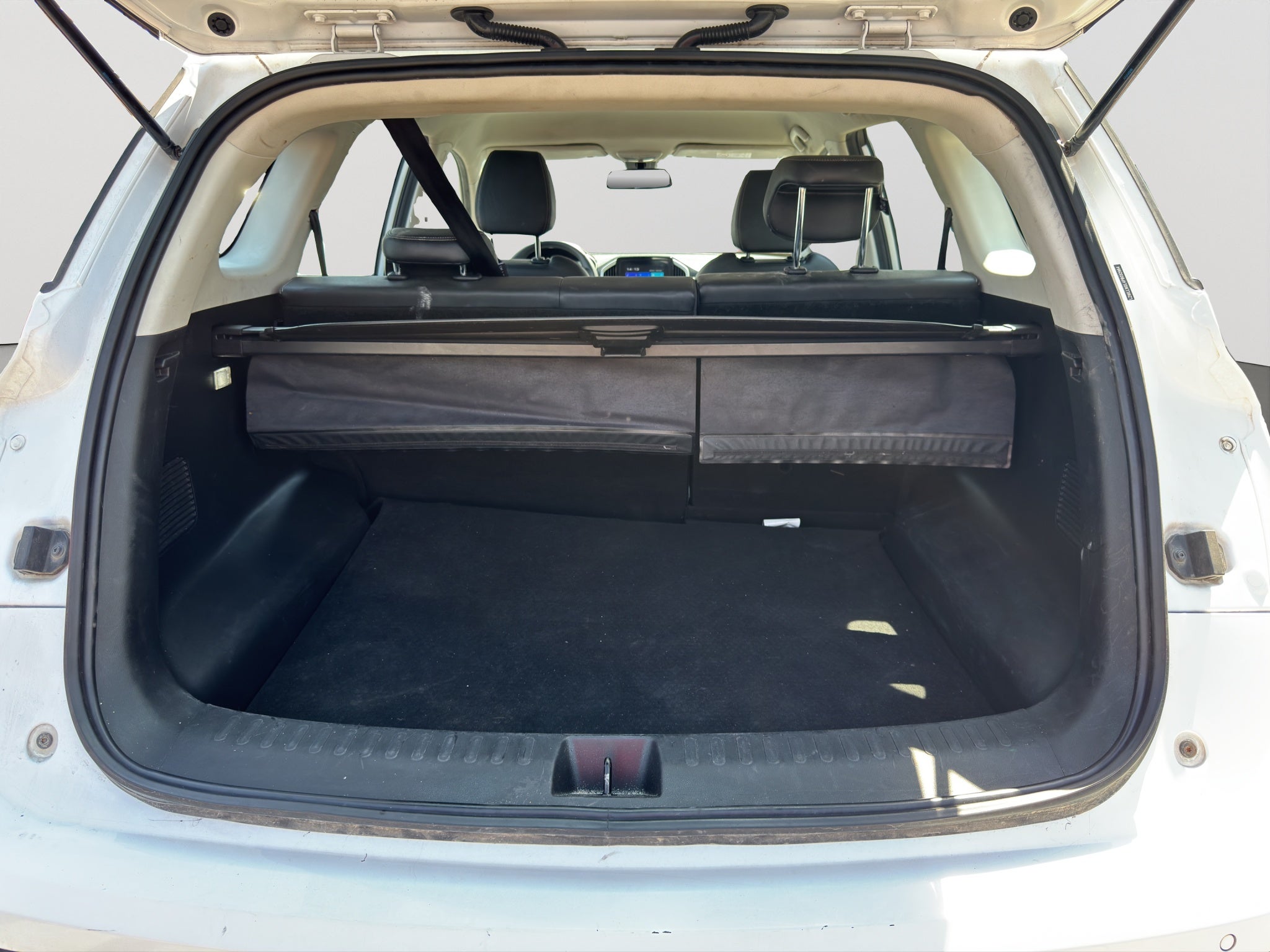 2023 Chevrolet CAPTIVA A 5 PTS LT 15T TA AAC 7 PAS RA-18