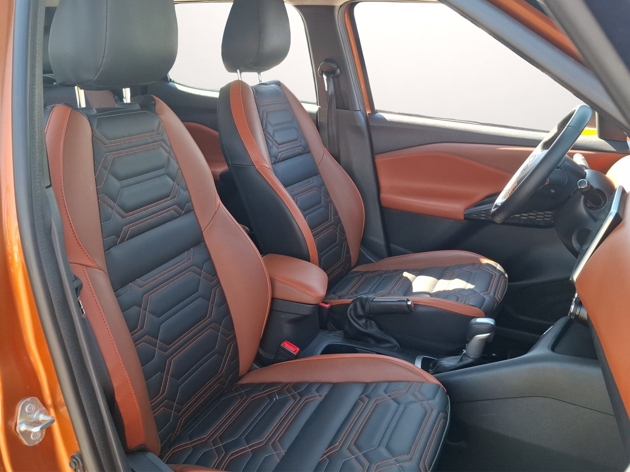 2025 Nissan MAGNITE 5 PUERTAS EXCLUSIVE 1.0 LTS CVT T