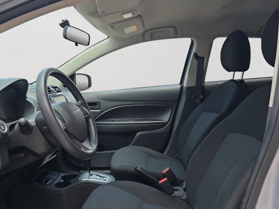 2024 Dodge ATTITUDE 4P SE L31.2 AUT