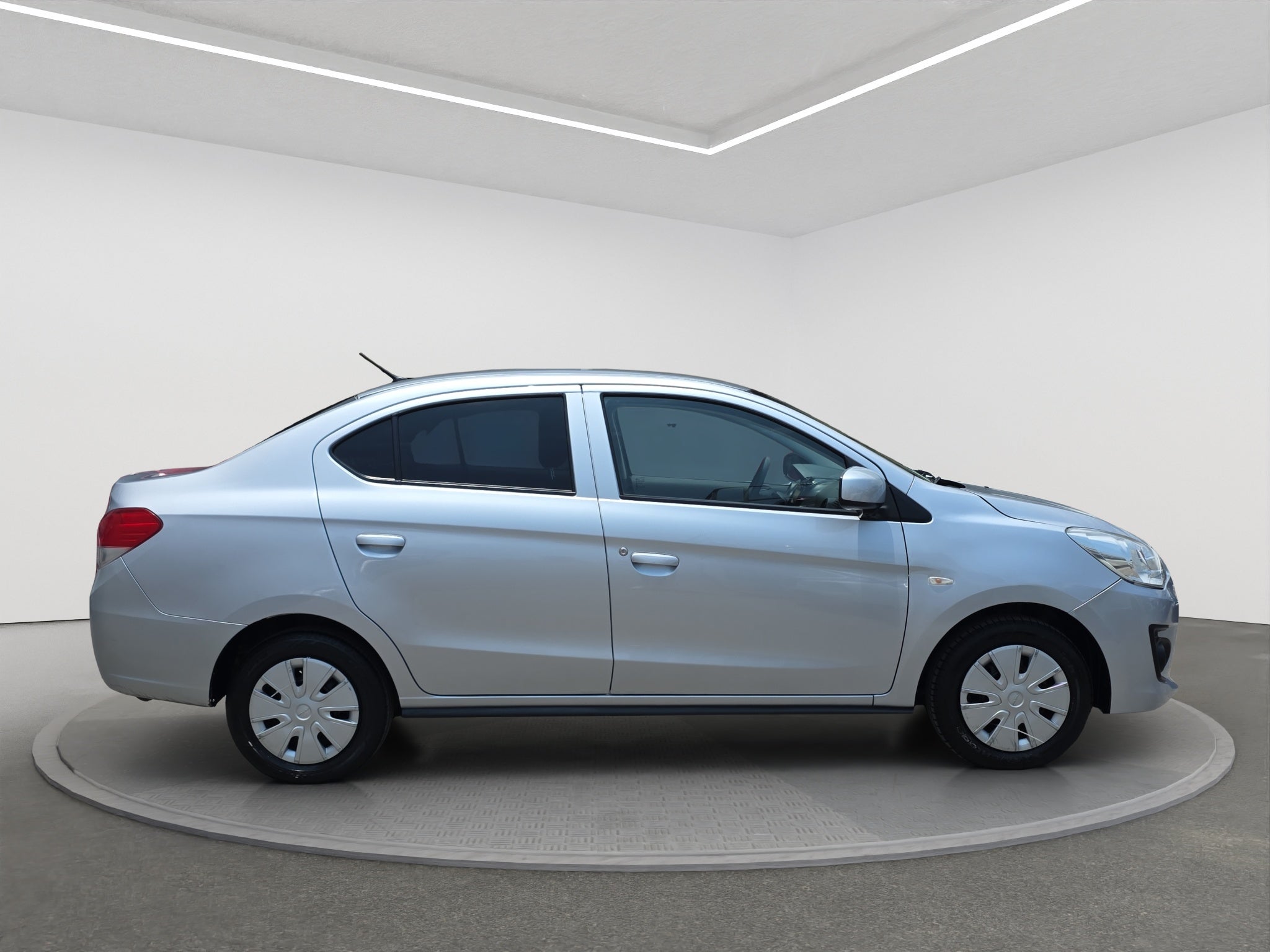 2024 Dodge ATTITUDE 4P SE L31.2 AUT