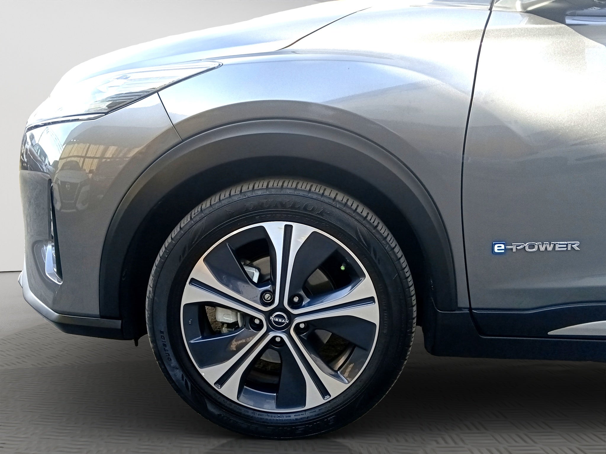 2023 Nissan KICKS 5 PTS E-POWER PLATINUM ELECTA PIEL ADAS RA-17