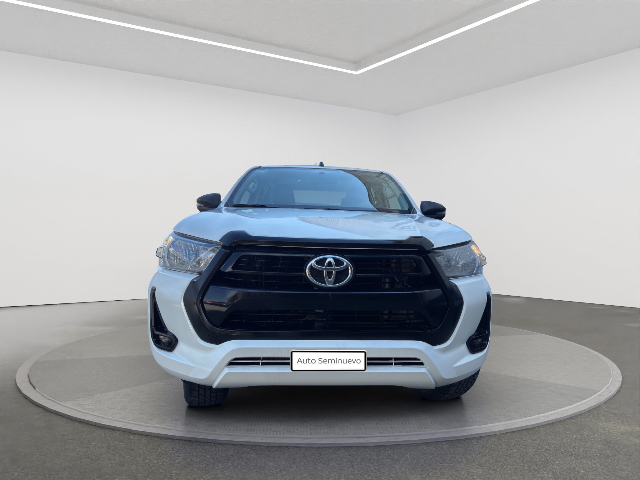 2022 Toyota HILUX 4 PTS DOBLE CAB SR TM5 AAC VE RA-17