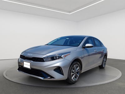 2024 Kia FORTE 4P LX L42.0 MAN