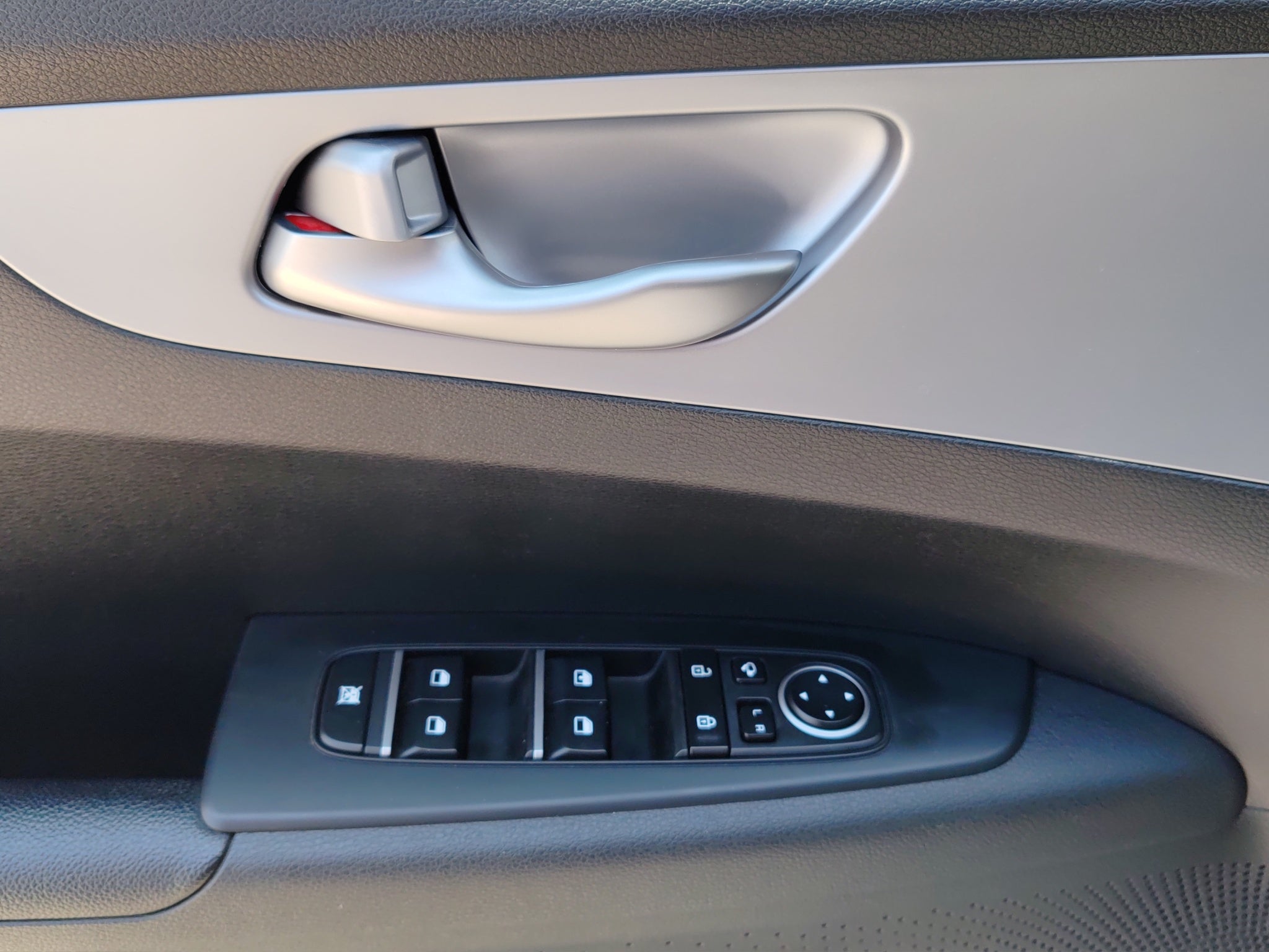 2024 Kia FORTE 4P LX L42.0 MAN