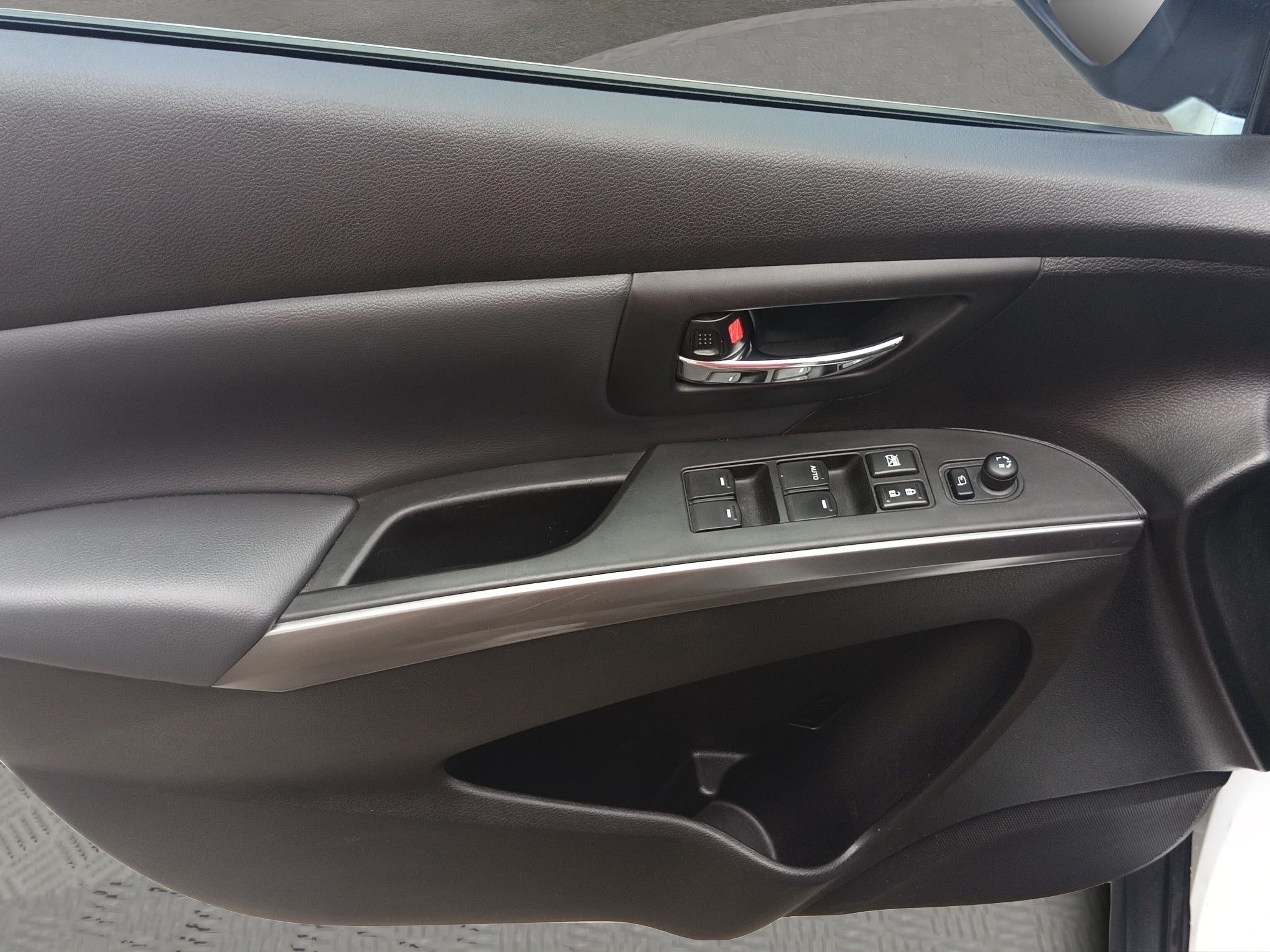 2023 SUZUKI S-CROSS 5 PTS BOOSTERJET 14T TA AAC AUT TP RA-17