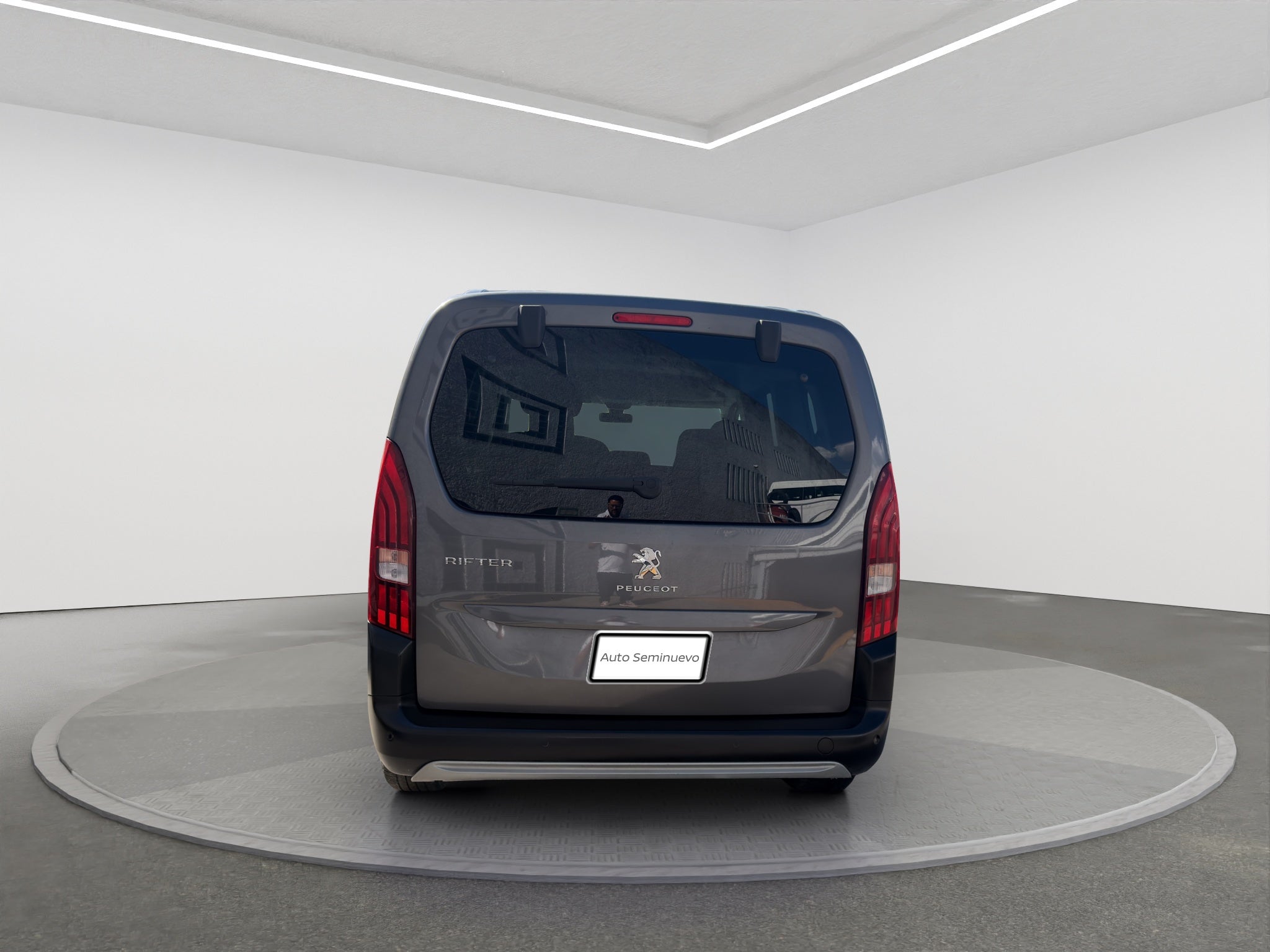 2023 PEUGEOT RIFTER 5 PTS ALLURE PACK 12T TM5 AAC 7 PAS R-16